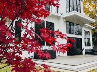 365 N Main St #365, Cohasset, MA 02025