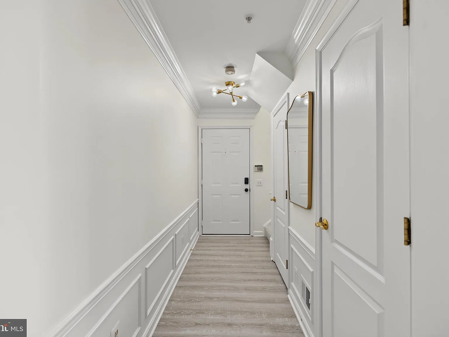 Kingsgate — Photo 3
