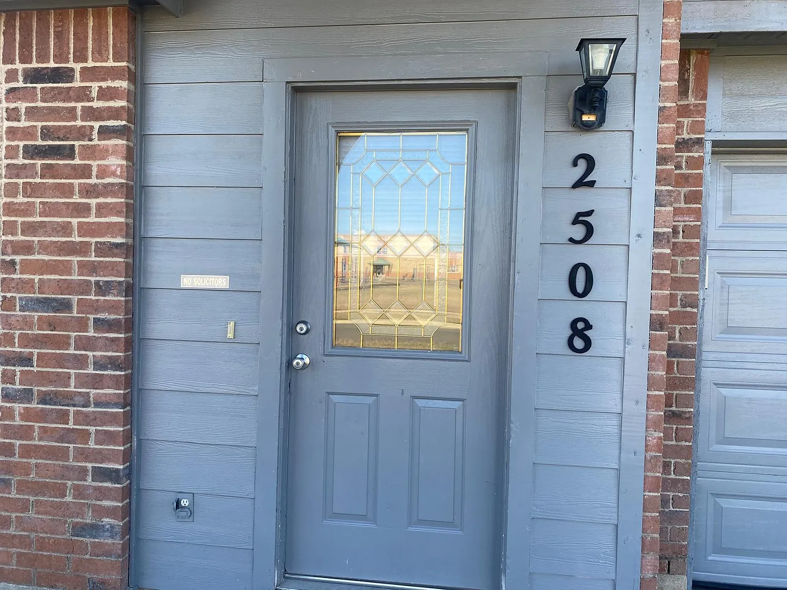 3 bed, 2258 sqft, $1,700 — Photo 4