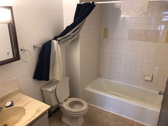 3rd image of 4404 Trevor Cir APT 6