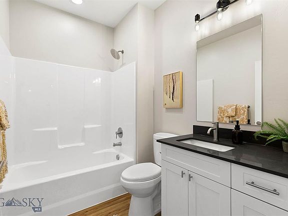 2nd image of 2221C Willow Dr #136