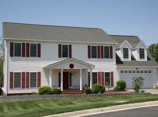 110 Springbuck Ln, Christiansburg, VA 24073
