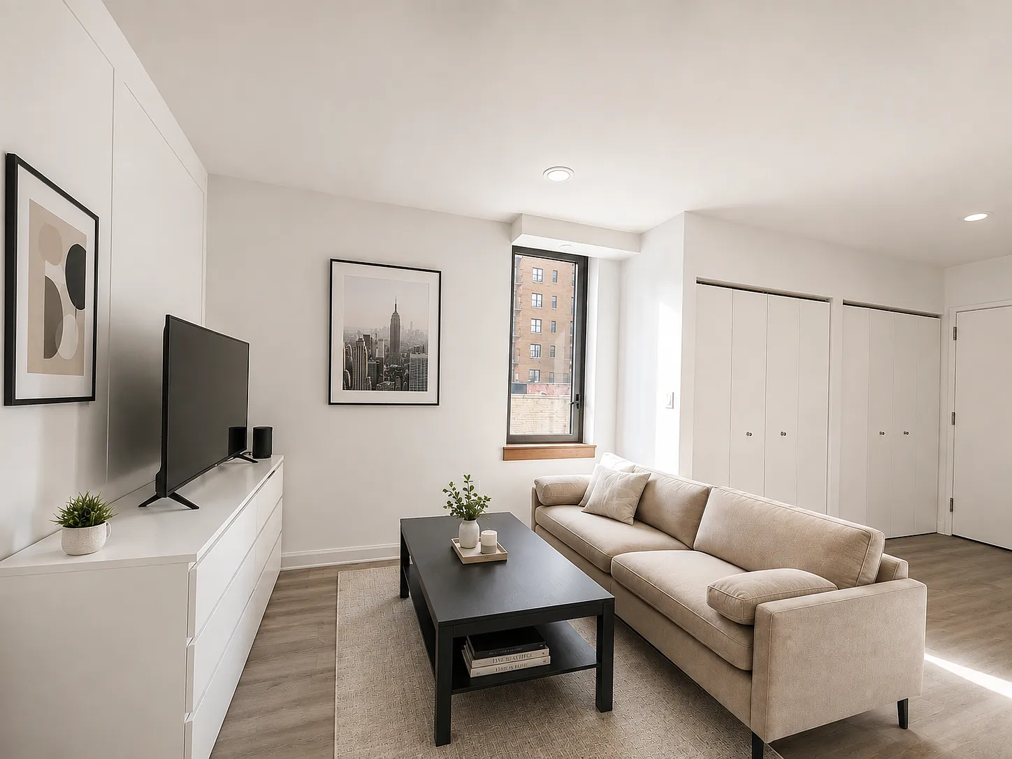 35 West 33rd Street — Photo 1