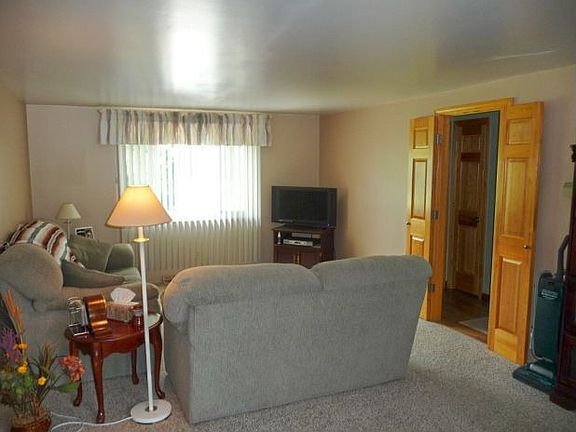 2nd image of 177 Spartan Dr