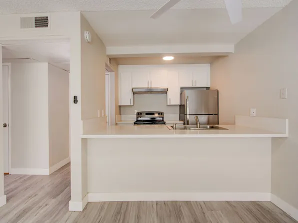 The Elms Apartments at 28th St