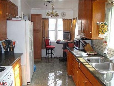3rd image of 1782 S Corning St