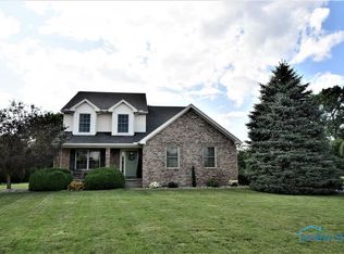 2748 Back Bay Dr, Maumee, OH 43537