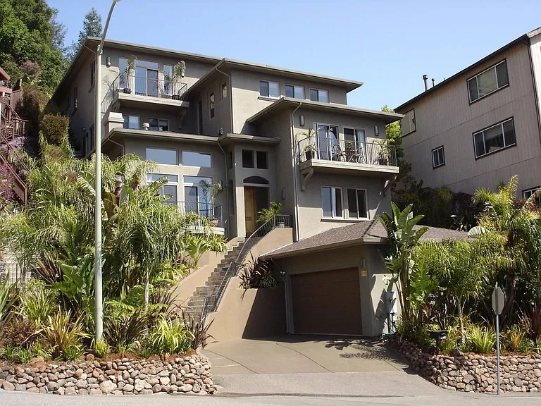 6919 Bristol Dr — Photo 1