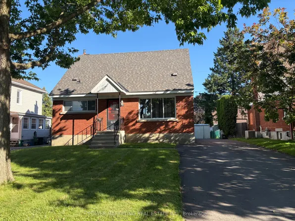 535 Dunbrack St, Ottawa, ON K1K 1J4