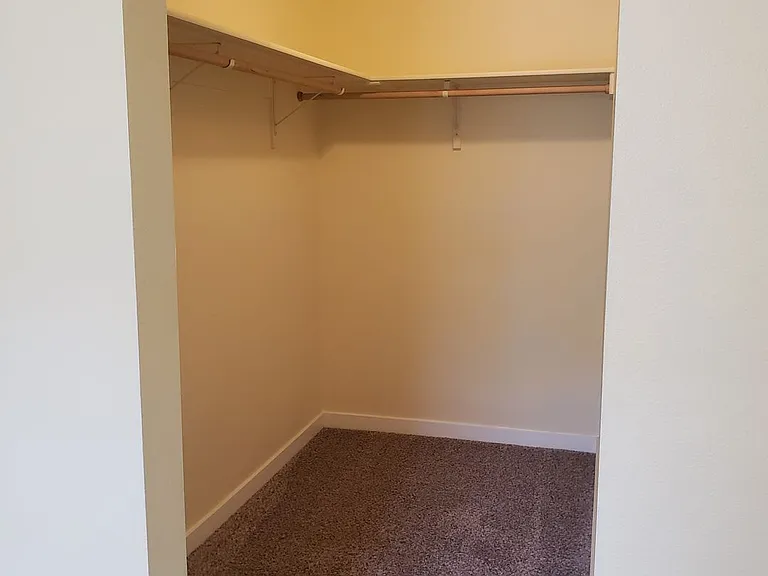 1530 W Ann Taylor St #N — Photo 36