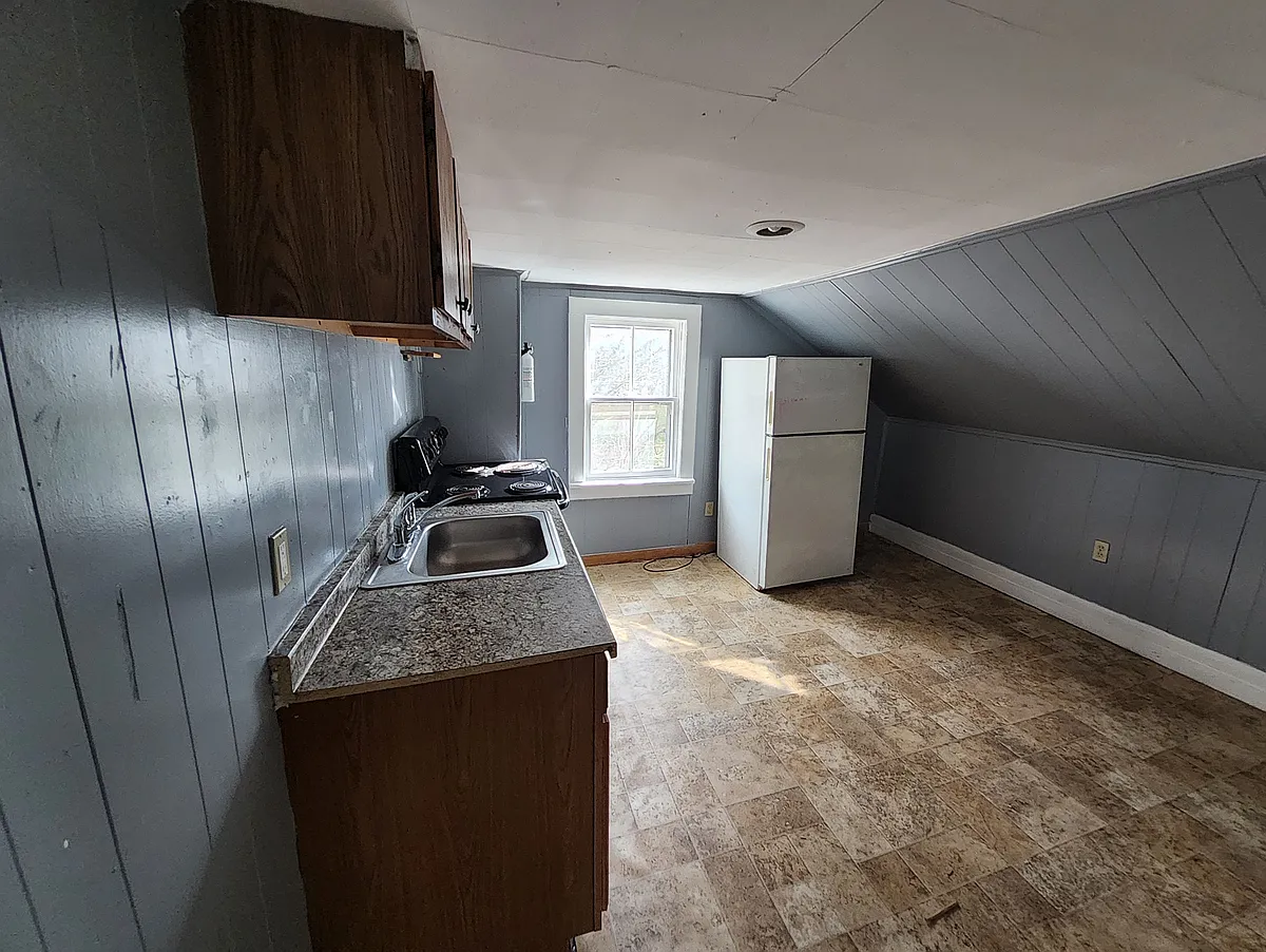 Building Photo - 274-278 Cold Spring Rd #1