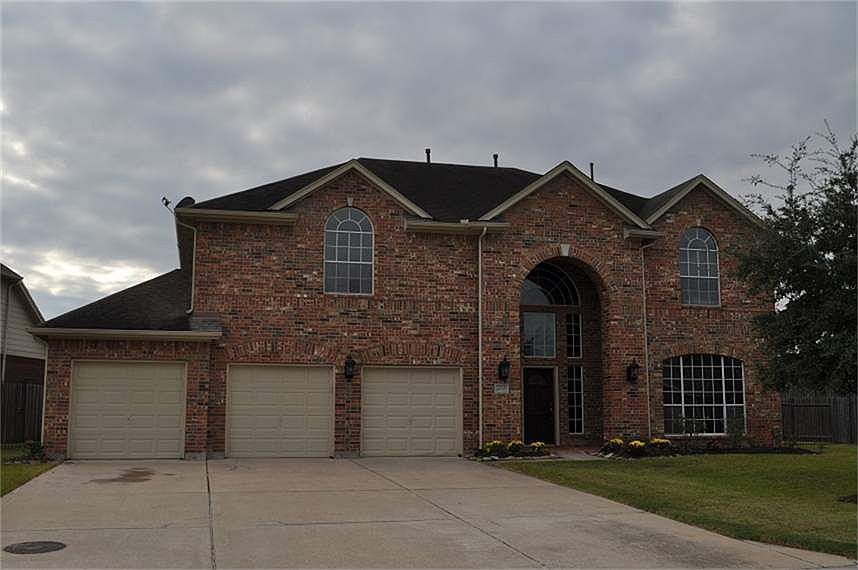 2nd image of 502 Chickory Field Ln