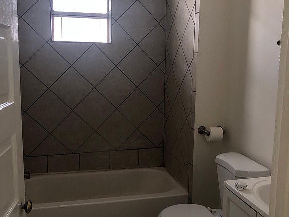 5th image of 2034 Ursulines Ave #A