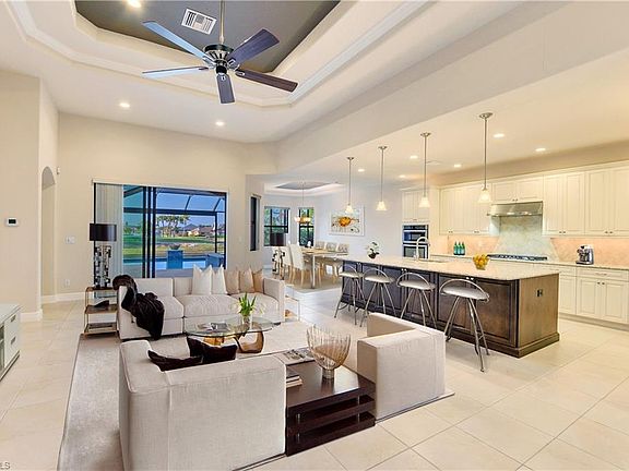 3rd image of 28460 San Amaro Dr