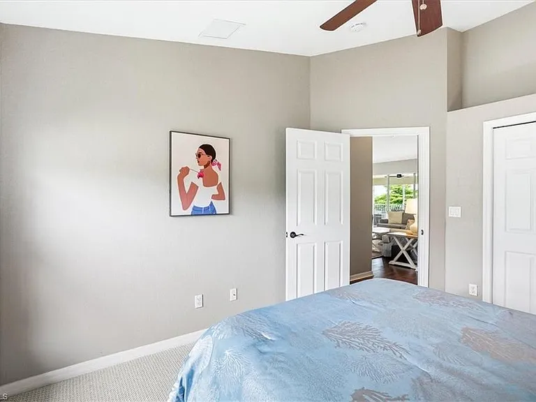 5615 Sherborn Dr #201 — Photo 28
