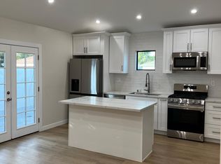 19135 Delano St, Reseda, CA 91335