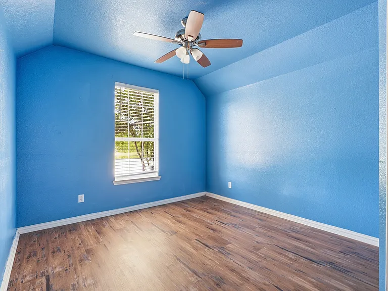 3011 Clear Springs Dr — Photo 20