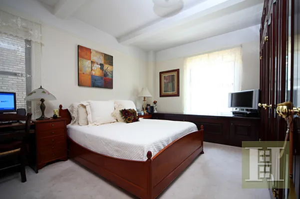 Sold by Halstead Real Estate | media 5