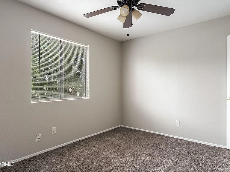 619 E Jensen St #7 — Photo 20