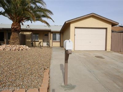 507 E Barrett St, Henderson, NV, 89011