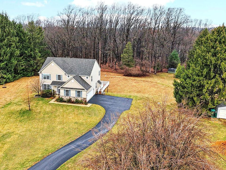 1st image of 577 W Boot Rd