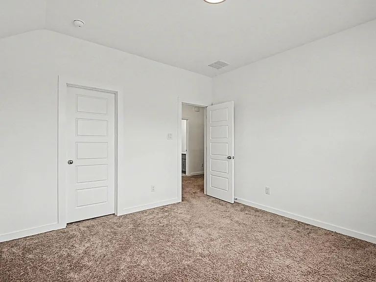 2653 Keokuk St — Photo 28
