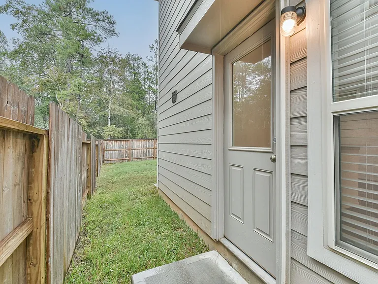 3707 Solanum Dr — Photo 4