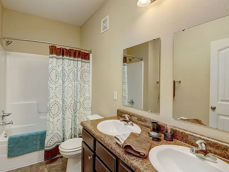 Heights at Delaware Ridge — Photo 41