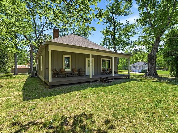4th image of 3993 Pool Rd