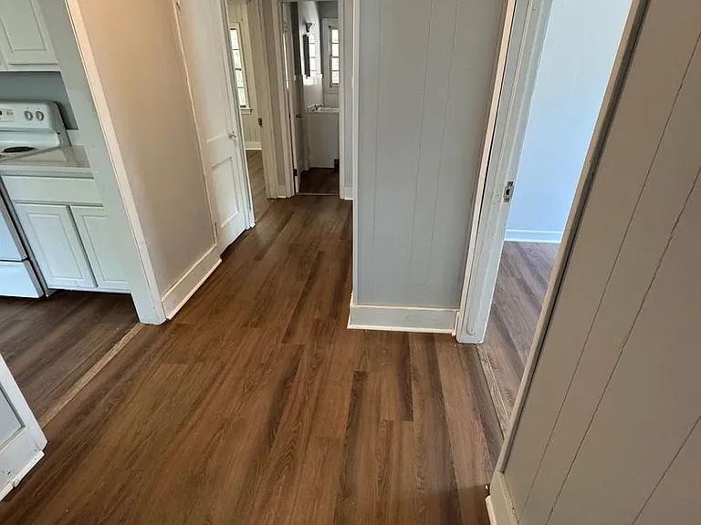 16 Wilson St — Photo 2