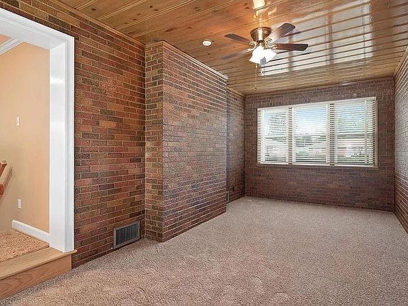 5th image of 6 Meadow Ct