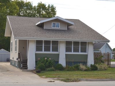 106 E Van Buren St, Clinton, IL, 61727