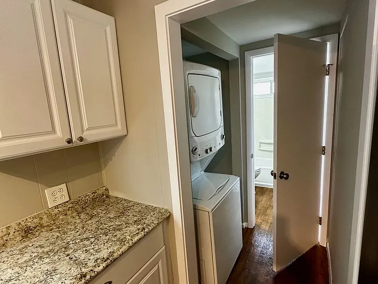 2514 Peach Dr #B — Photo 5