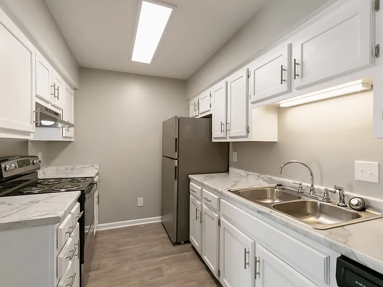 The Flats at Wilkinson — Photo 17
