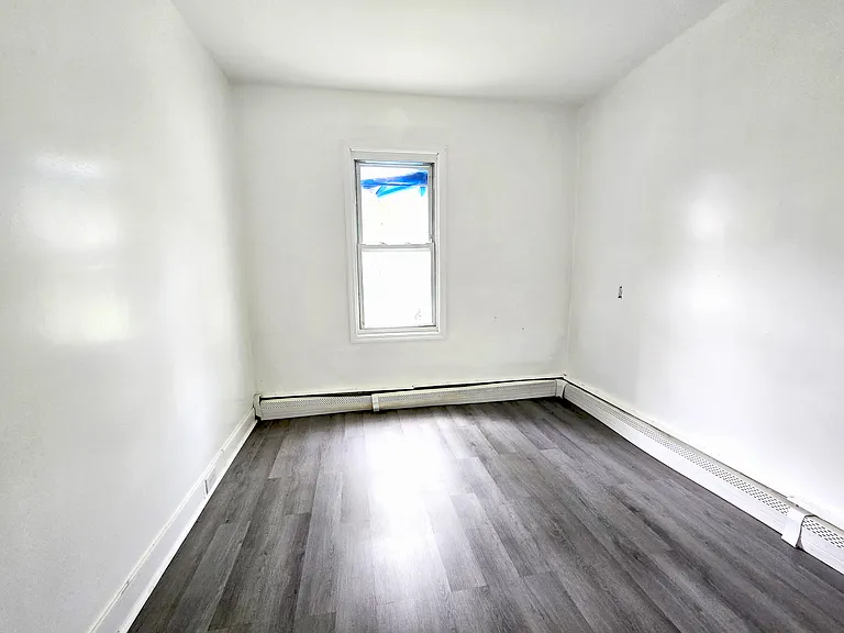 24 Harrison Pl #1 — Photo 13