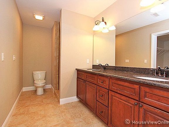 5th image of 3110 Park Place Dr