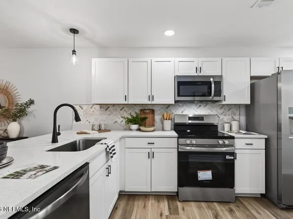 7701 BAYMEADOWS Circle W #1093, Jacksonville, FL 32256