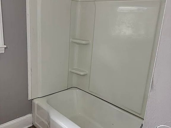 4th image of 178 Hidden Lake Ln #178