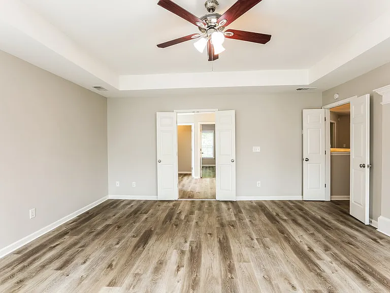 5485 Fieldfreen Dr — Photo 10