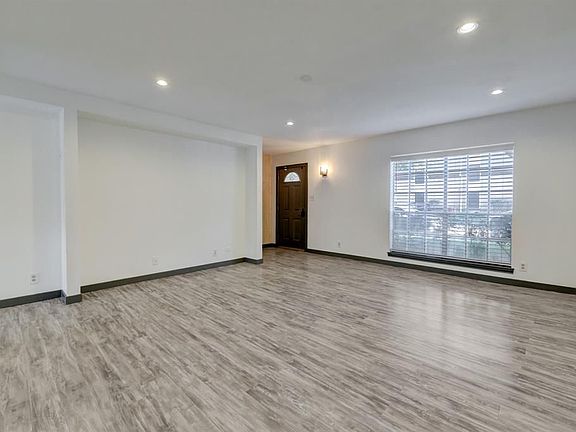 3rd image of 6326 Chevy Chase Dr #13