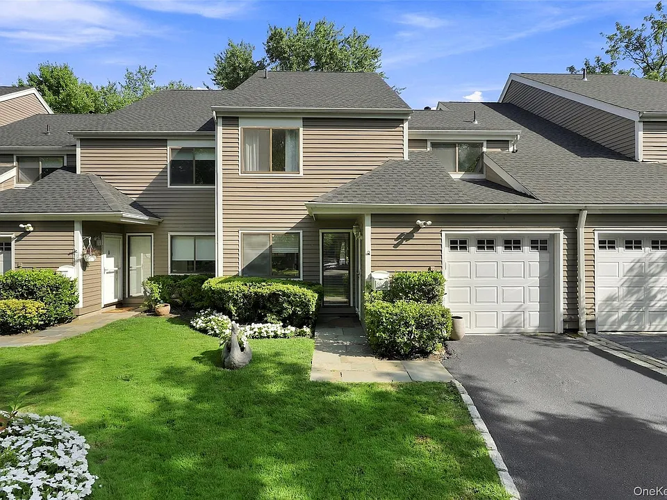 50 Pondview Rd #C