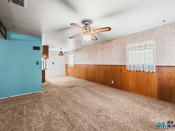 4th image of 124 W Castle Ave