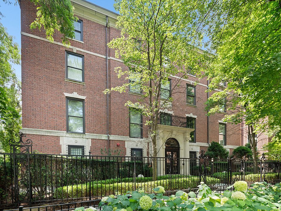 1st image of 3030 N Lake Shore Dr #202
