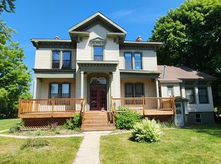 515 Maple St #7, Manistee, MI 49660