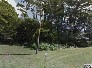 3420 7th Street Dr NE, Hickory, NC 28601