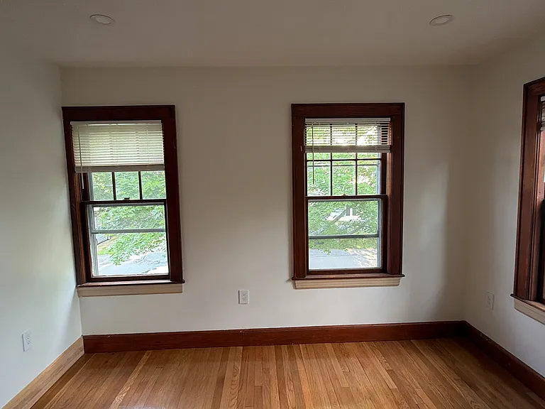 3-5 Dean St #2 — Photo 7