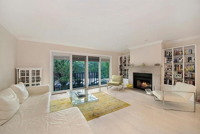 1st image of 641 W Willow St APT 146