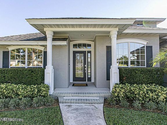 2nd image of 3455 Ocean Cay Cir