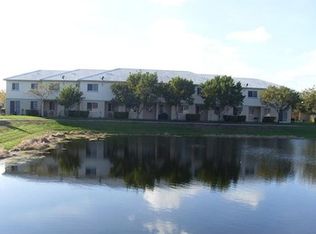 952 Tortuga Ln, Riviera Beach, FL 33404