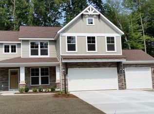 7449 Panners Lane Dr NE, Rockford, MI 49341